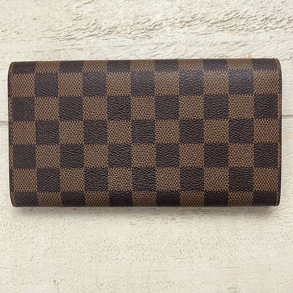 Louis Vuitton Damier Sarah Long Wallet - Picture 6 of 16